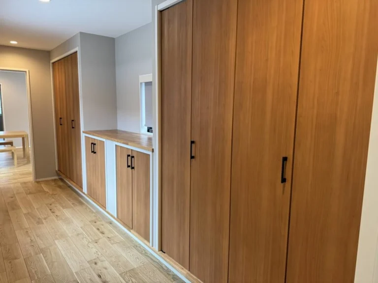 【高知市 内装リフォーム】造作収納を設置した施工事例｜大久保建築